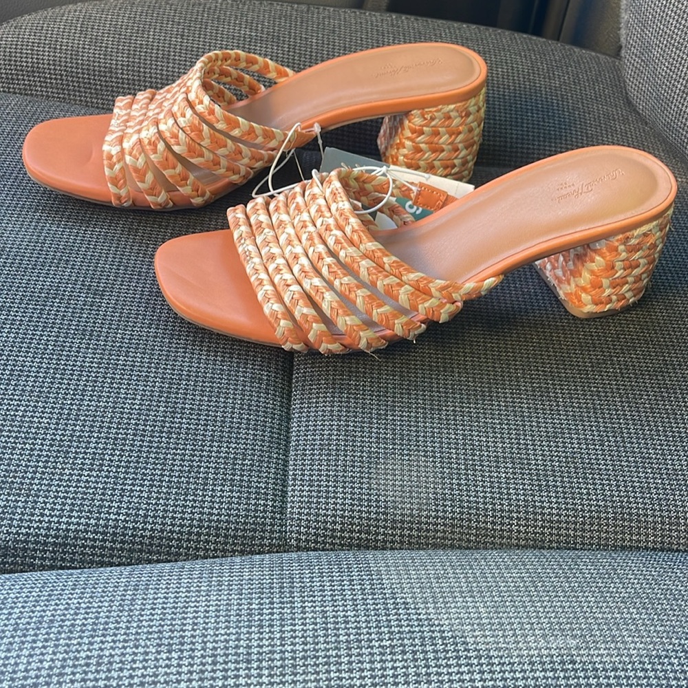 Universal Thread Rachel Sandals - Picture 2 of 5